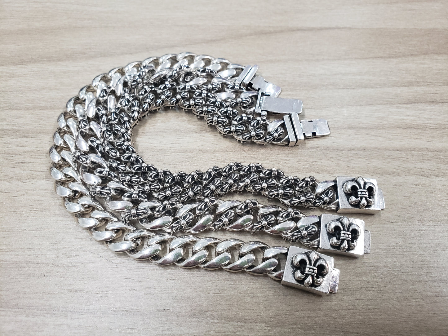 Chrome Design Bracelet, Chrome Jewelry Scout Flower Bracelet
