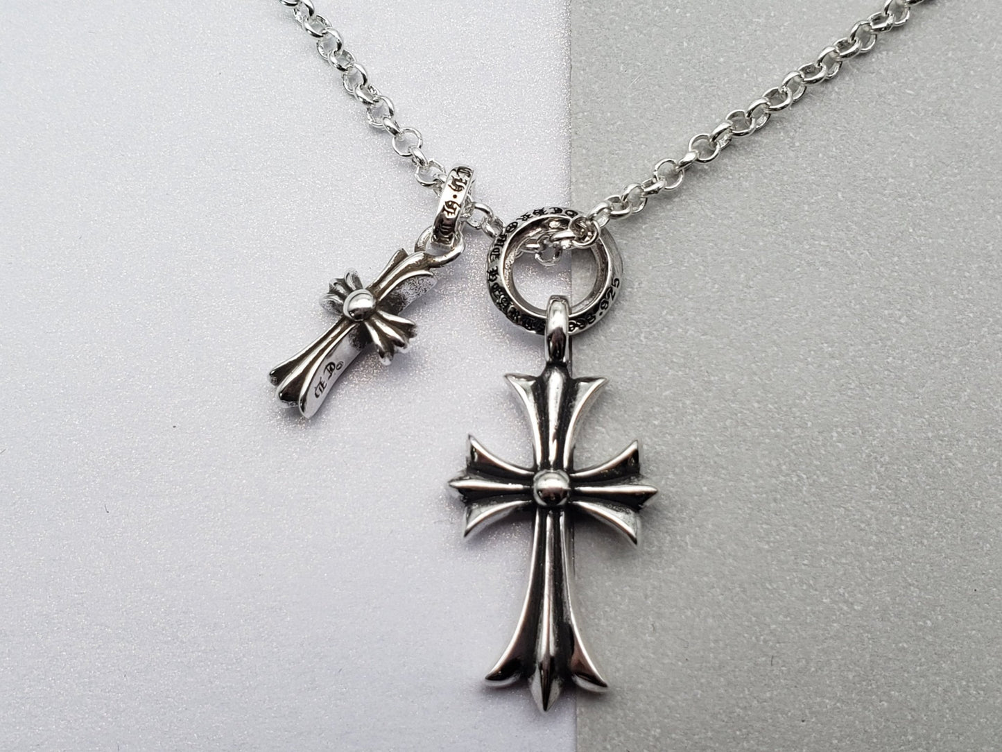 Chrome Jewels No Diamond Double Cross Necklace