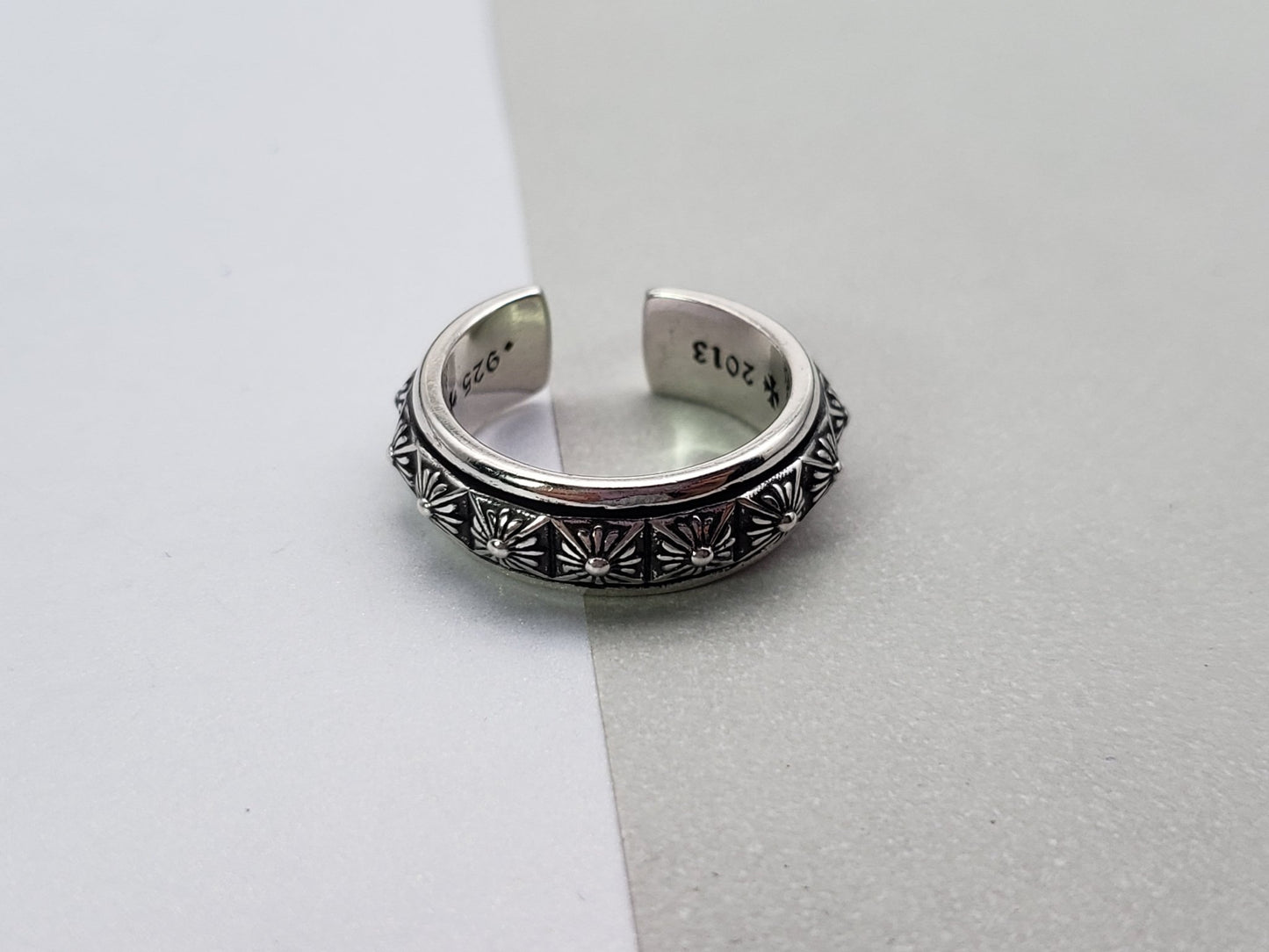 Chrome Design Open Adjustable Ring