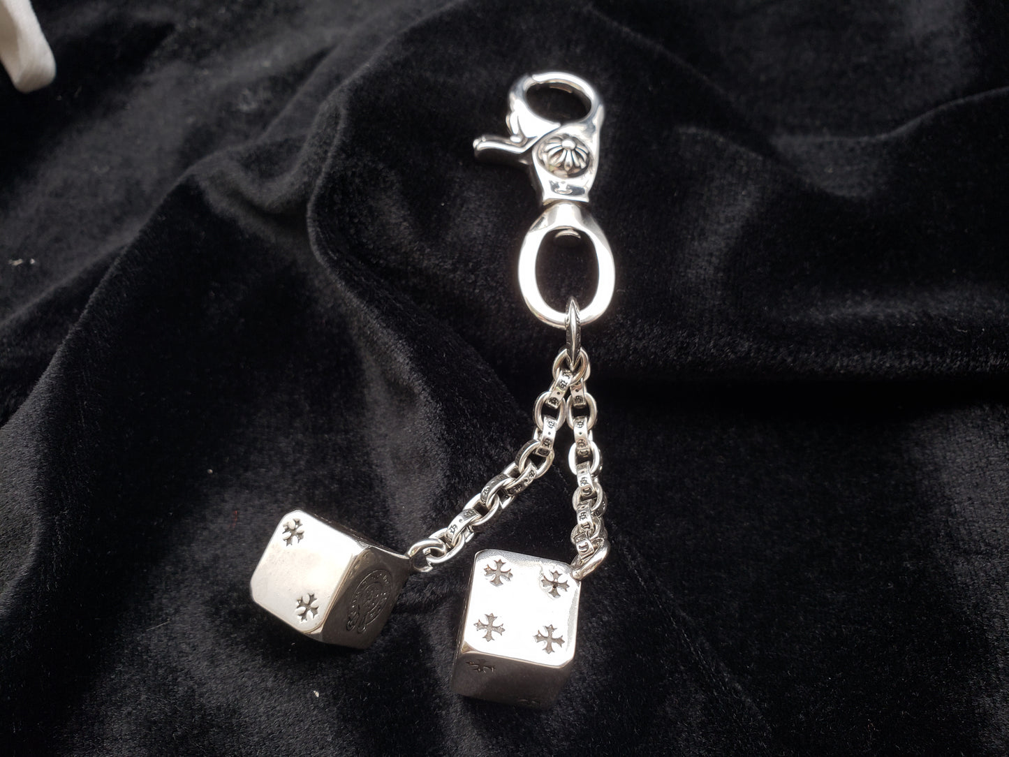 Chrome Jewelry Retro Dice Keychain