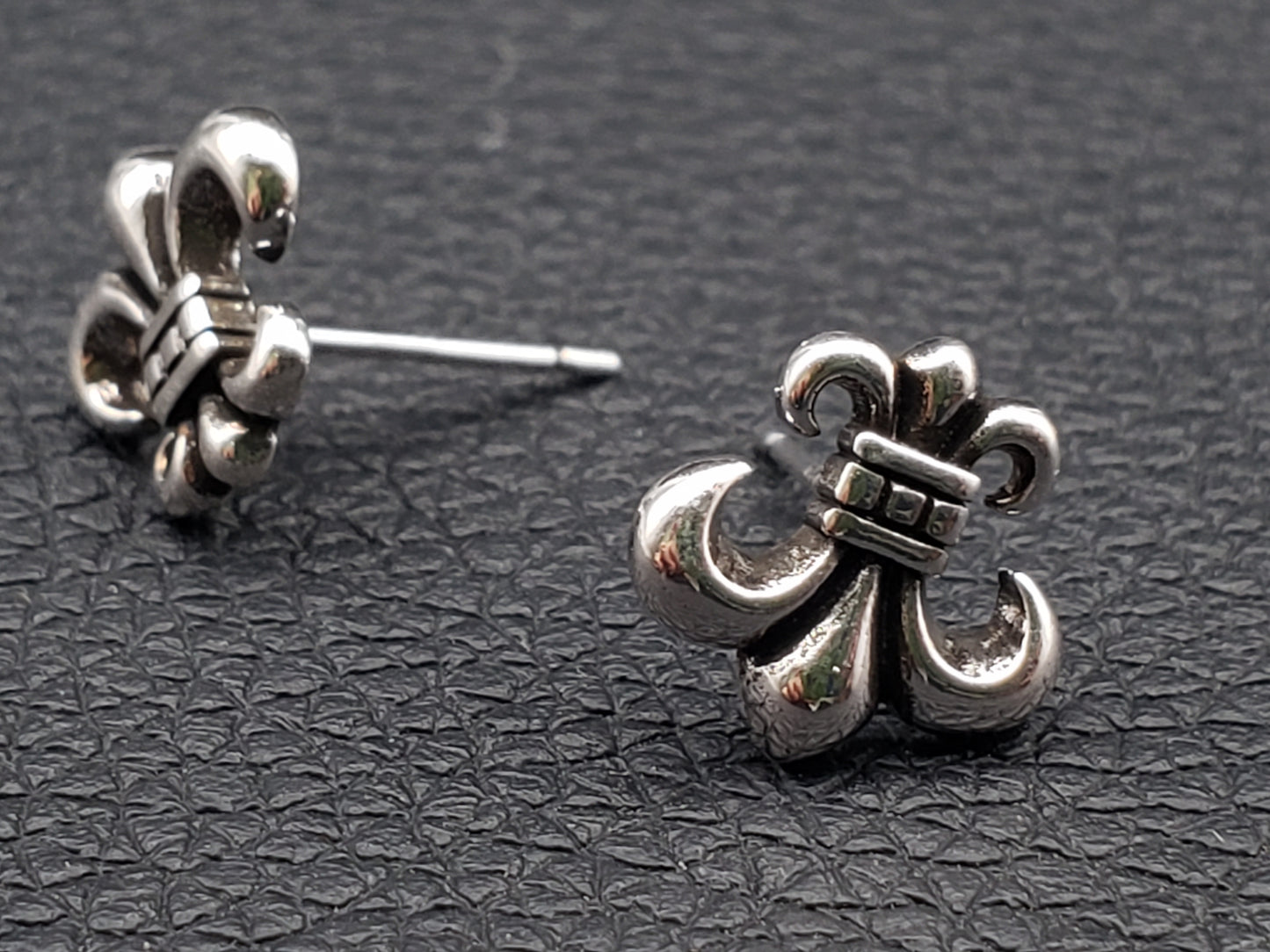 Chrome Inspired Scout Flowers Earrings, Chrome jewelry Earrings