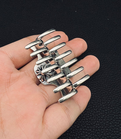 Chrome Style Cross Shark Retro Hairpin